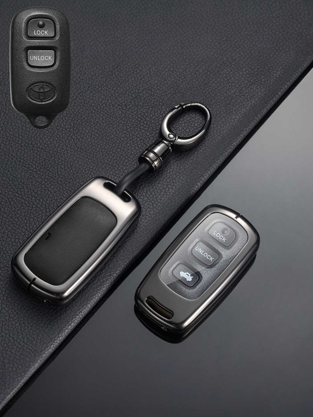Vintage Leather Metal Alloy Toyota Key Cover