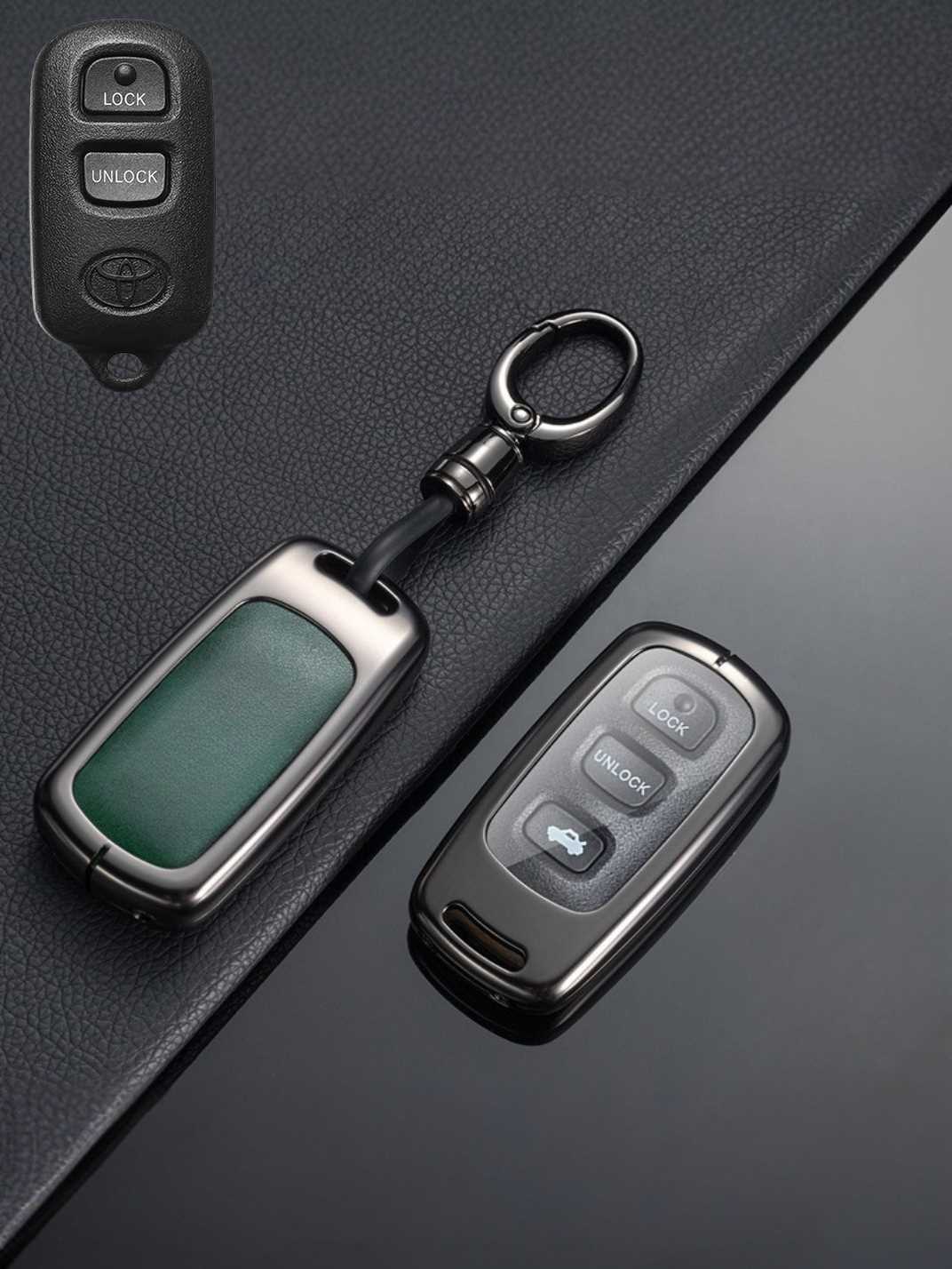 Vintage Leather Metal Alloy Toyota Key Cover