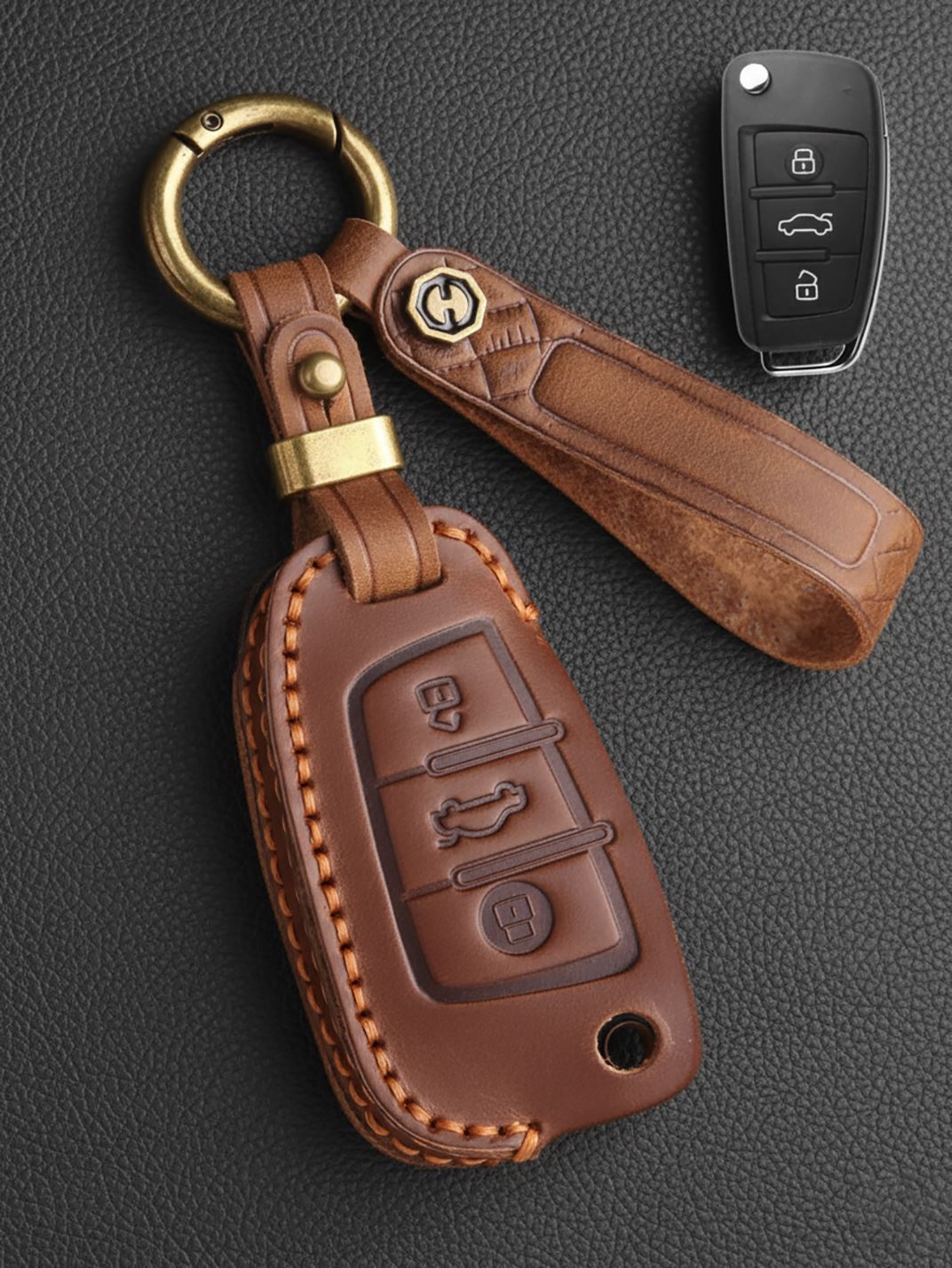 audi key fob, audi keyless fob, audi accessory, audi keychain, audi keyfob, audi keyring, audi leather keyring, audi rings keyring, audi car accessories, audi key fob cover, audi key cover, audi leather key holder, audi rings keychain, key cover audi, keyes audi, audi car key, audi keyring leather