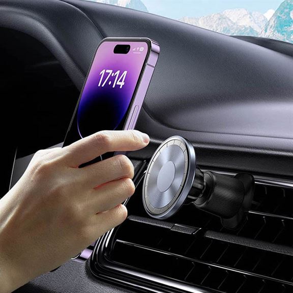 Martoffes™ Magnetic Phone Holder