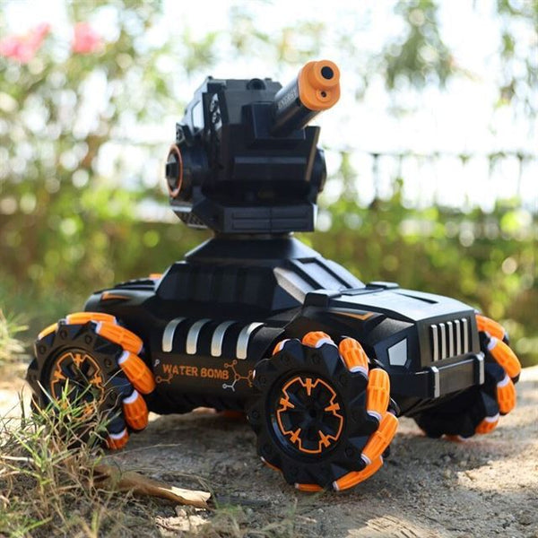 Martoffes™ RC 4WD SUV Water Bomb Tank Toy