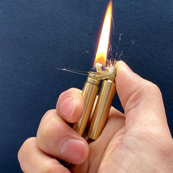 Martoffes™ Pure Copper Kerosene Lighter